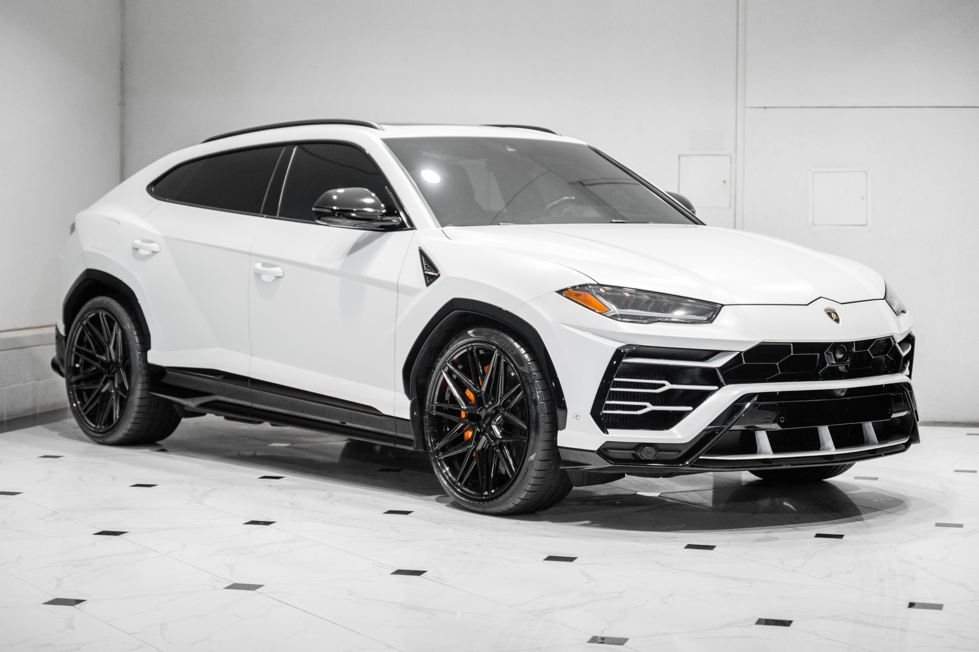 Used 2020 Lamborghini Urus For Sale | Exclusive Automotive Group