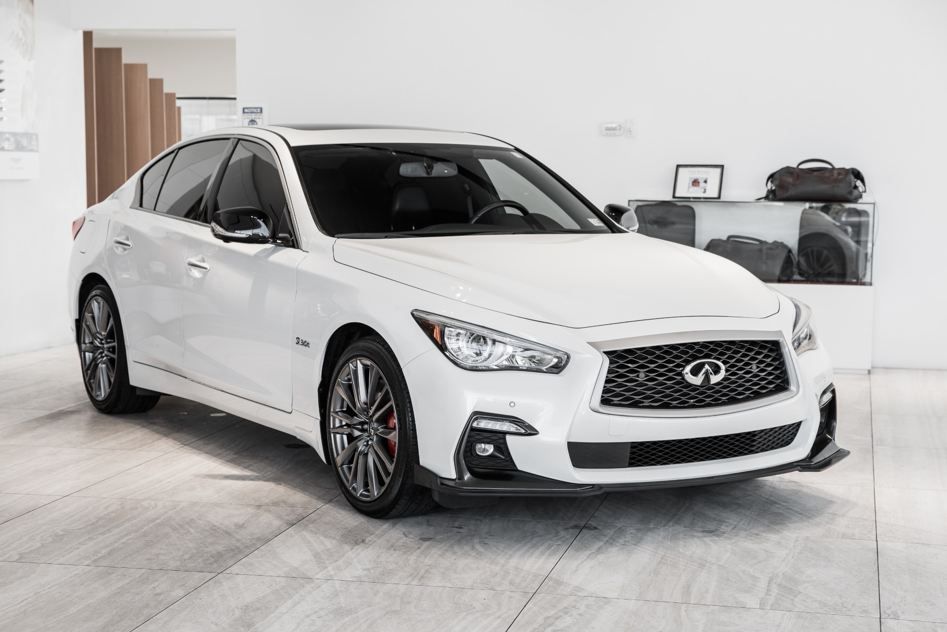 INFINITI Q50 19インチ アルミホイール(2本) ホイール 自動車タイヤ/ホイール 自動車・オートバイ 売れ済店舗