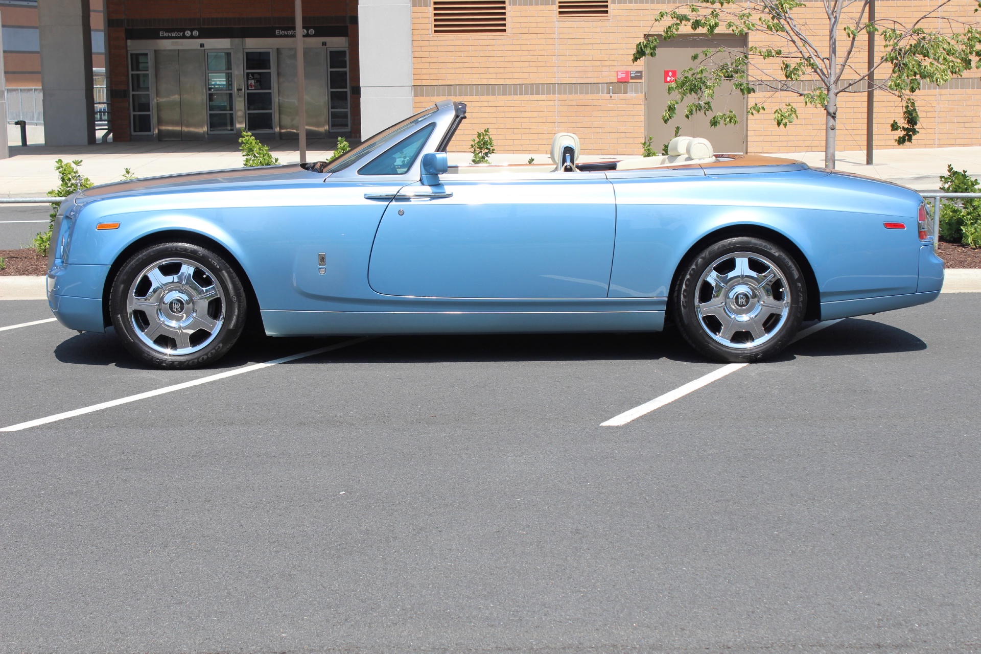 Used 2008 Rolls-Royce Phantom Drophead Coupe For Sale (Sold