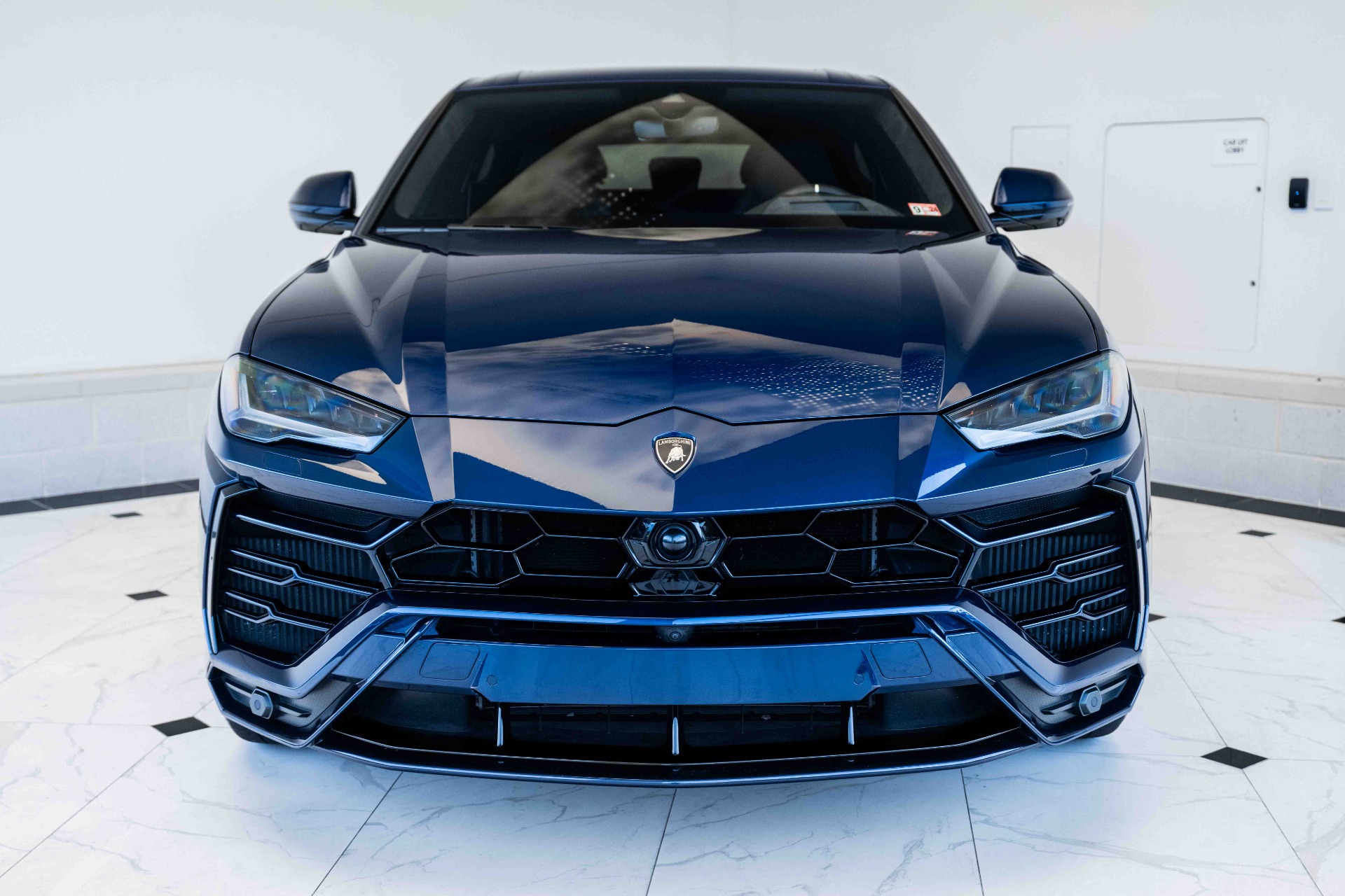 ルナロッサ　カーボン Used 2020 Lamborghini Urus For Sale (Sold) | Exclusive