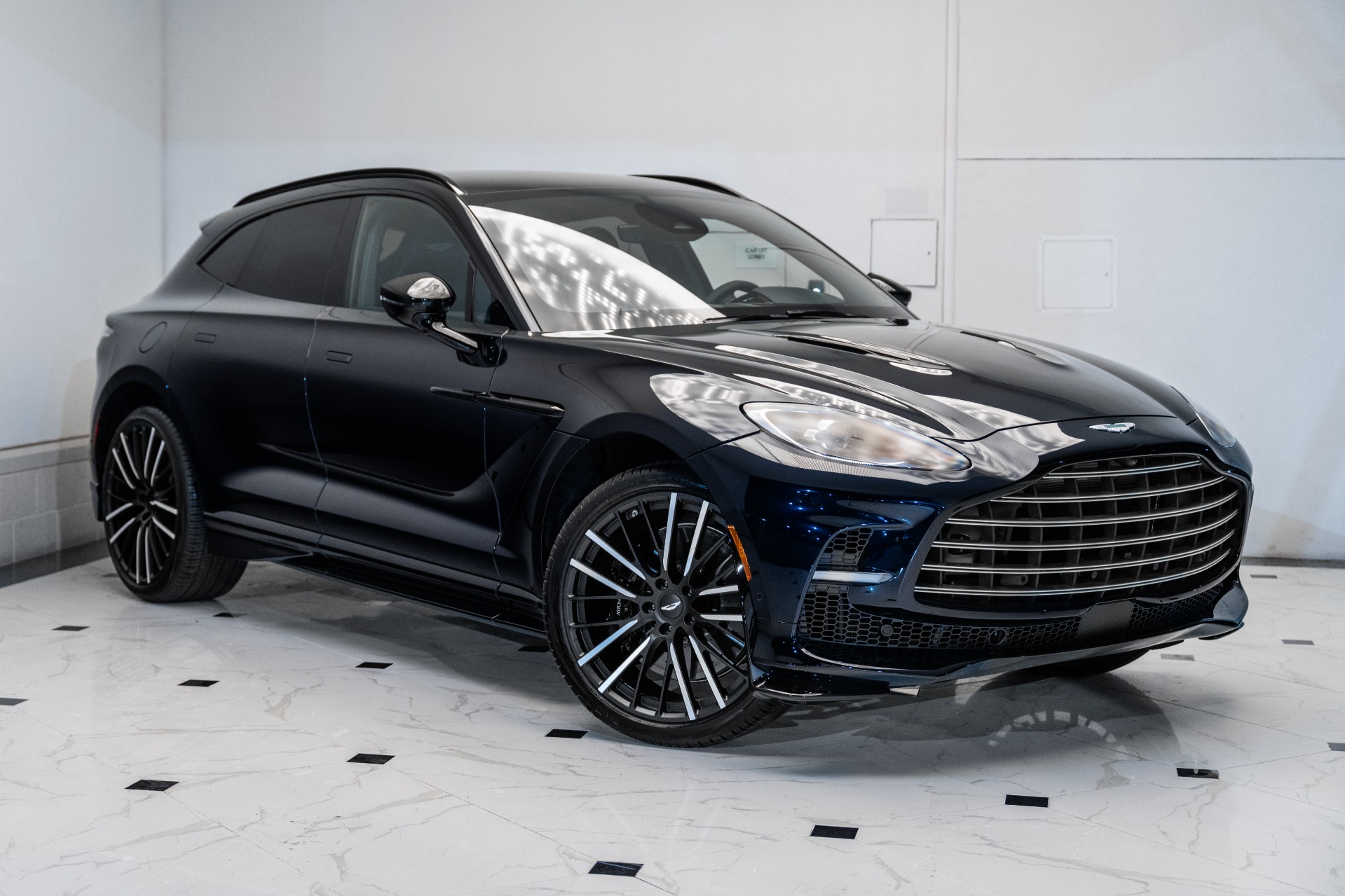New 2025 Aston Martin DBX 707 For Sale | Exclusive Automotive