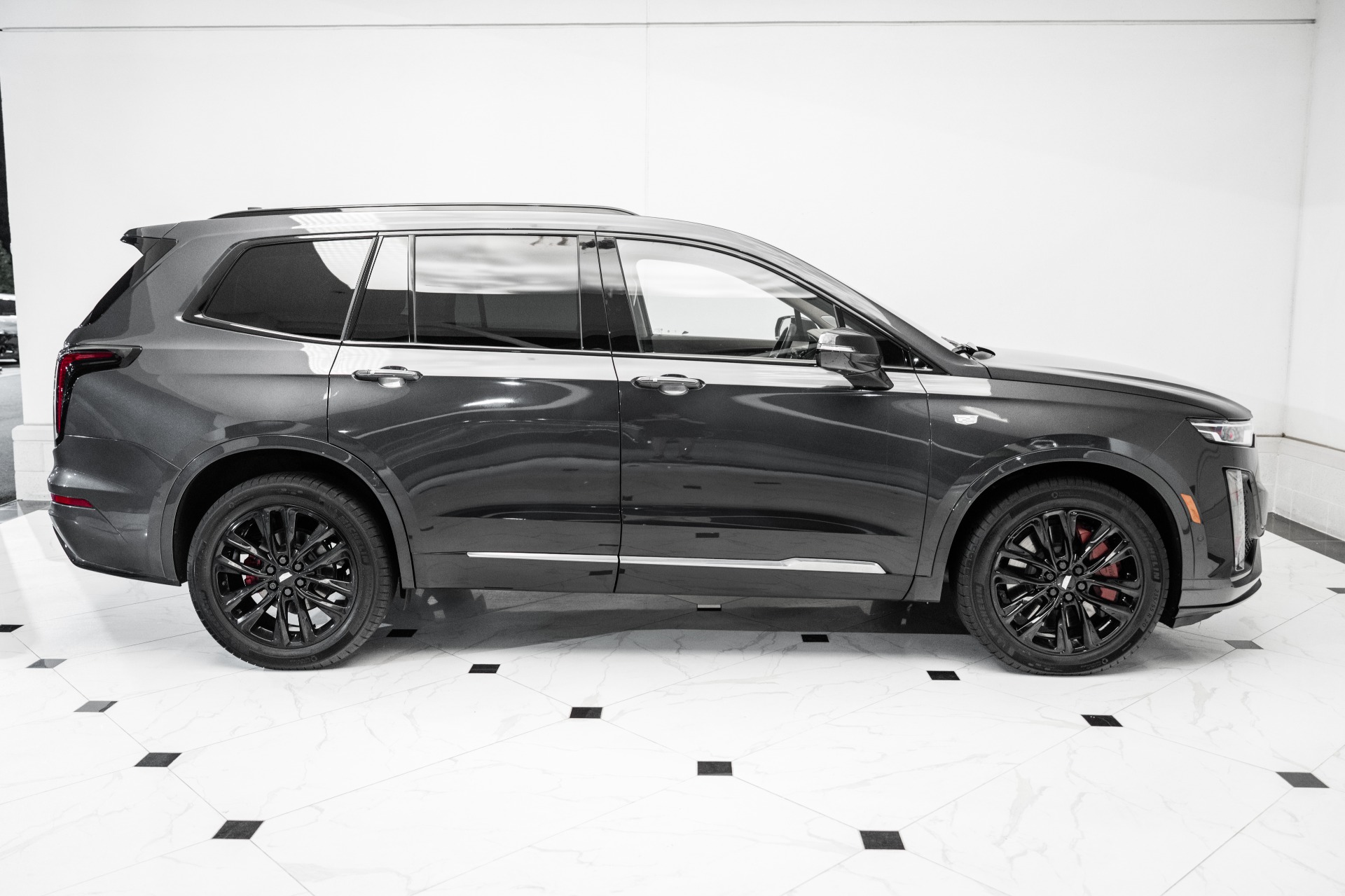 Used 2022 Cadillac XT6 Sport For Sale (Sold) | Exclusive