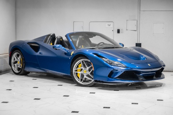2023 Ferrari F8
