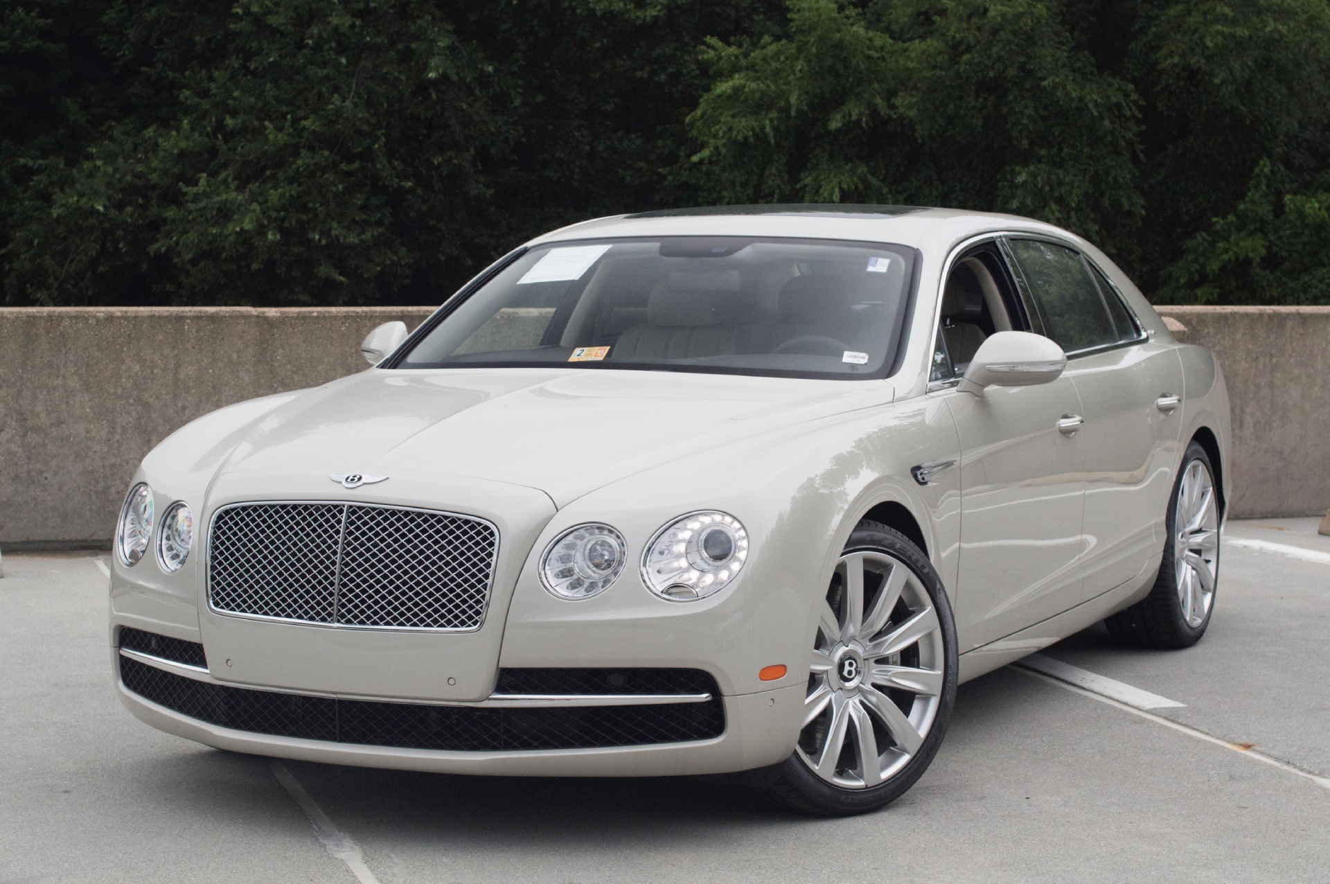 Bentley flying spur 2014